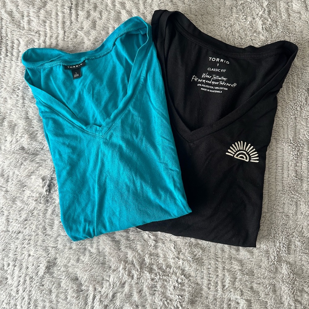 Torrid size 1 t-shirts